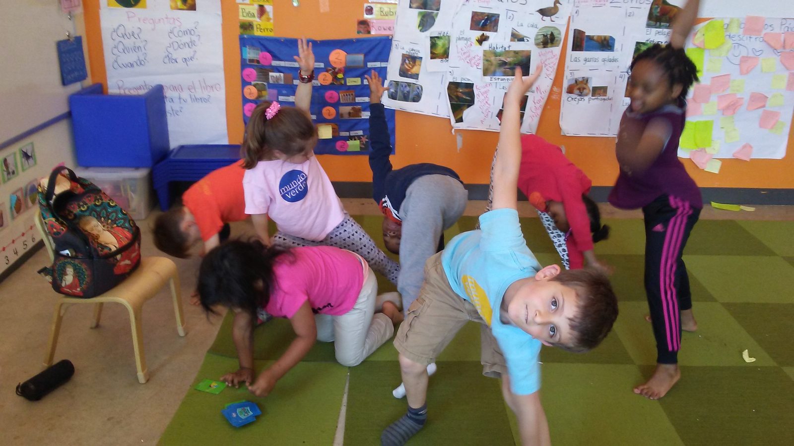 Kids enjoying an after-school Spanish activity